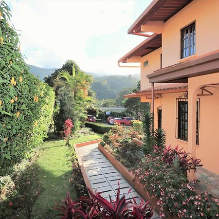 Aparthotel Los Pinos Boquete Buitenkant foto